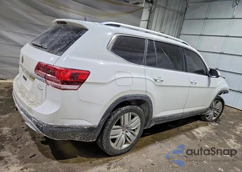 2018 Volkswagen Atlas Sel Premium from USA, damaged, VIN 1V2NR2CAXJC579881
